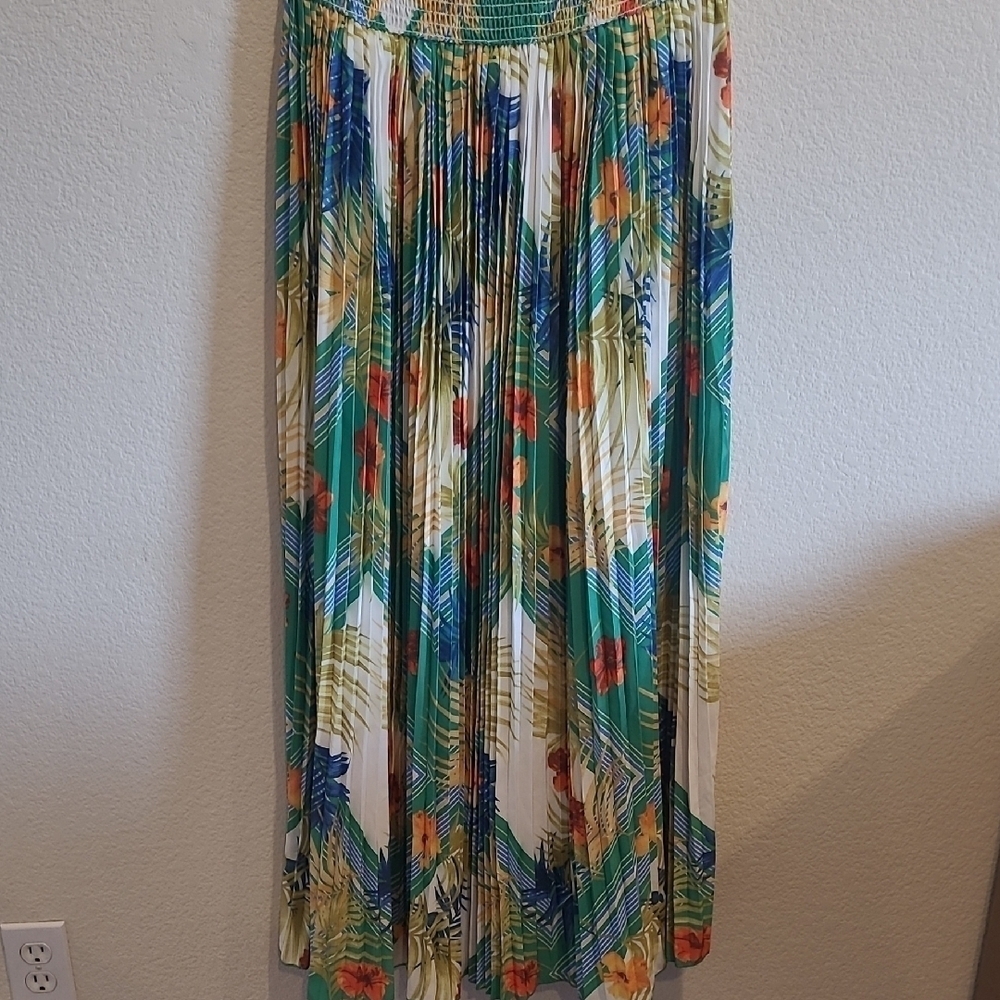 L'atiste Floral Multicolor Pleated Tie  Maxi Dress Size M - Picture 7 of 14
